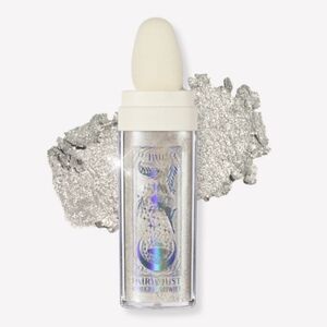 Romantic Beauty Fairy Dust Highlighting Powder - Silver